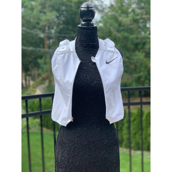 nike precool vest